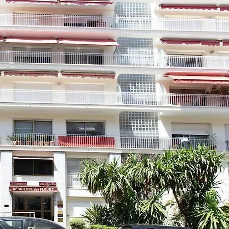 דירה A2 - 1 Bdr Sea & Port View - Ac, Garage & Terrace *